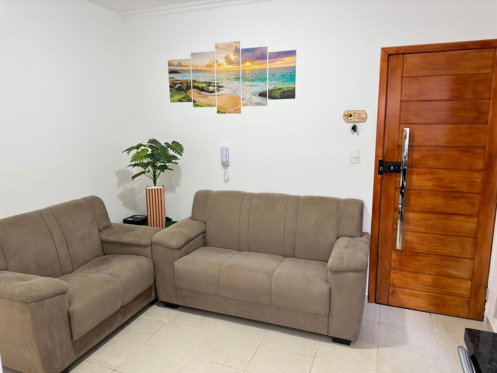 Apartamento Frente Ao Mar Com Varanda E Piscina 프라이아 그란데 외부 사진